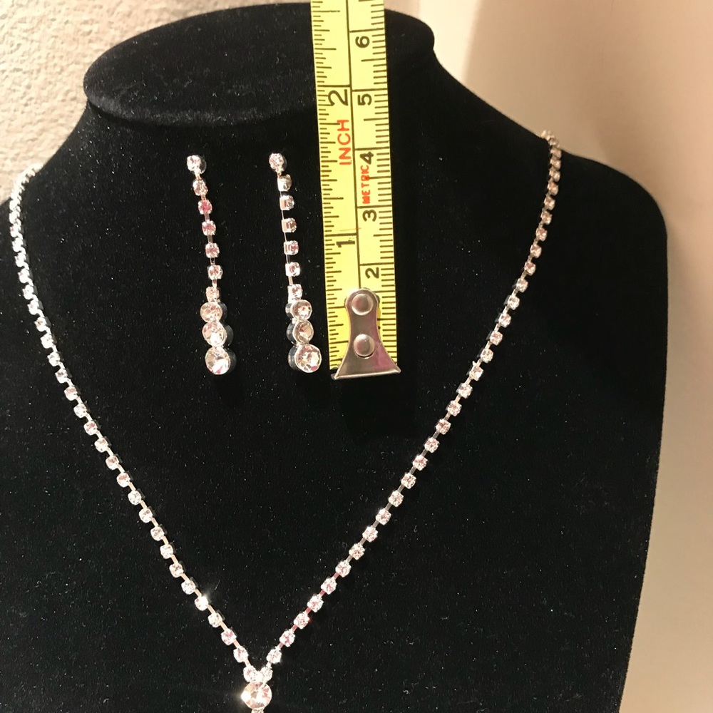 ❣️New Cubic Zirconia Necklace & Earrings Set - Picture 4 of 6